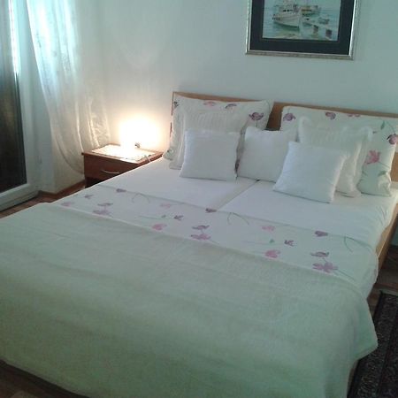 Apartment Splitska Zewnętrze zdjęcie